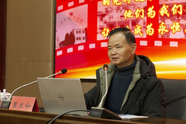 木瓜视频
开学第一课:用工匠精神引领学子科研创新路