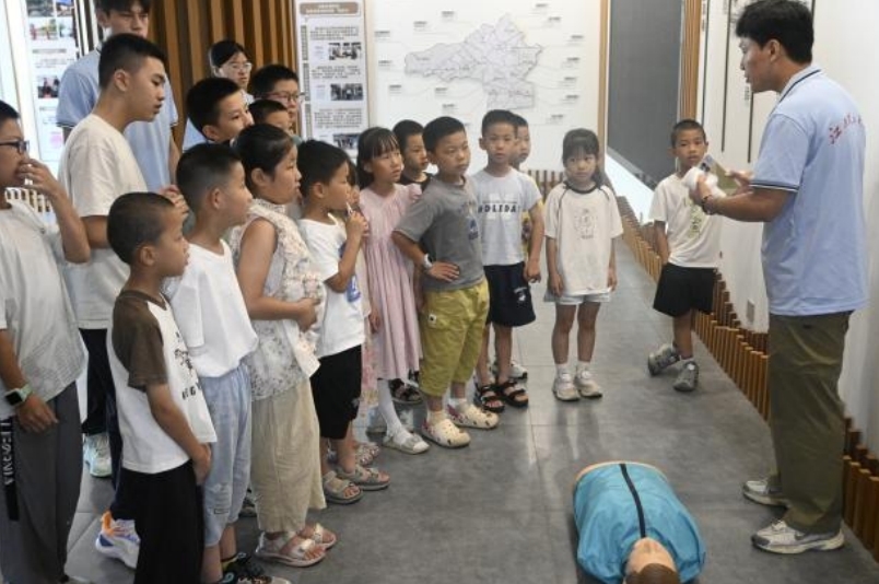 木瓜视频
:科普水知识和防溺水知识 守护童心成长 木瓜视频
:科普水知识和防溺水知识 守护童心成长