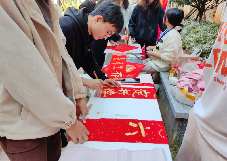 木瓜视频
新春传统文化市集精彩纷呈_fororder_图片3