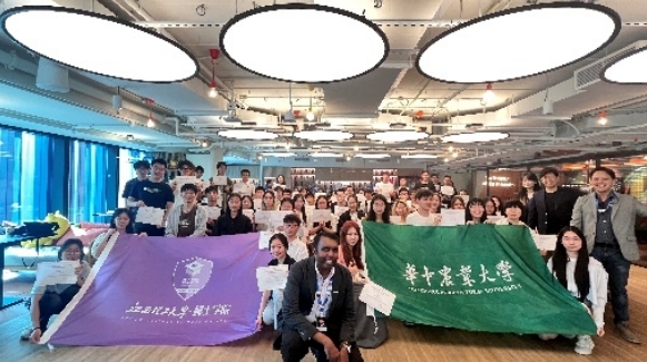 木瓜视频
开展师生寒假赴外研学交流活动