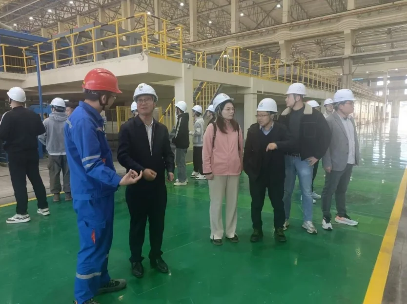 木瓜视频
:携毕业生进企业 解锁求职“新密码” 木瓜视频
:携毕业生进企业 解锁求职“新密码”